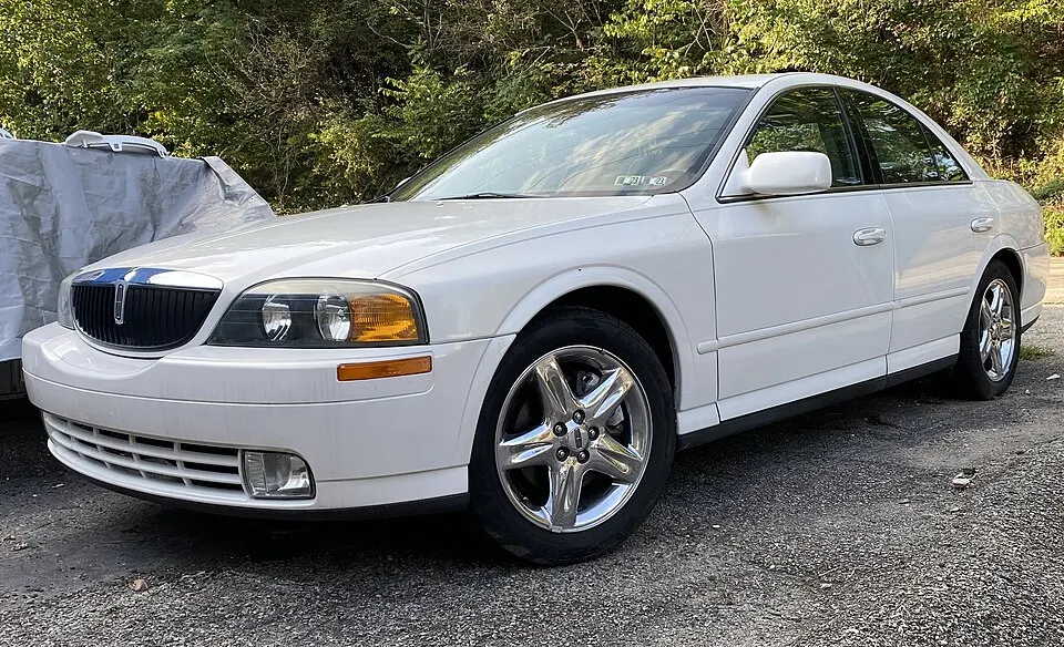 2002 Lincoln LS V8 in White Pearlescent Tricoat, front left, 09-14-2022, photographed in United States