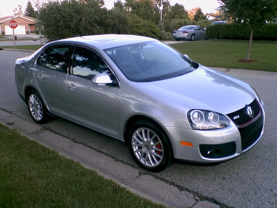 2006 Volkswagen Jetta GLI 01, photographed in United States