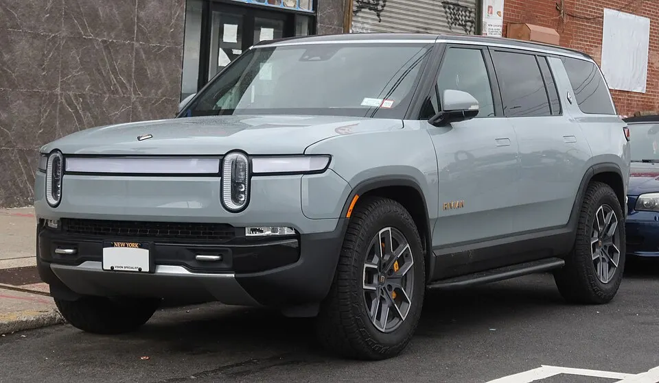 2023 Rivian R1S Adventure, front 1.29.23, photographed in United States