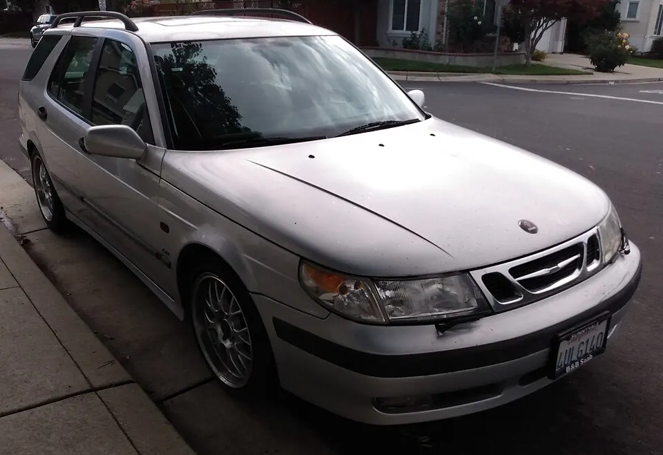 2004 Saab 9-5 Arc, photographed in United States