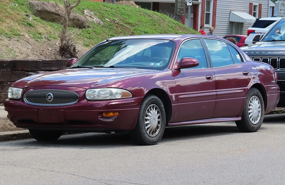 2002 Buick LeSabre Custom, front left, 06-13-2026, photographed in United States