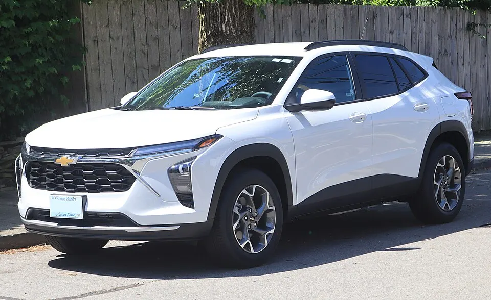 2026 Chevrolet Trax LT in Summit White, front left, 07-04-2026, photographed in United States