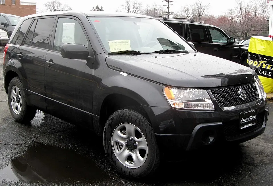2009 Suzuki Grand Vitara Premium, photographed in United States
