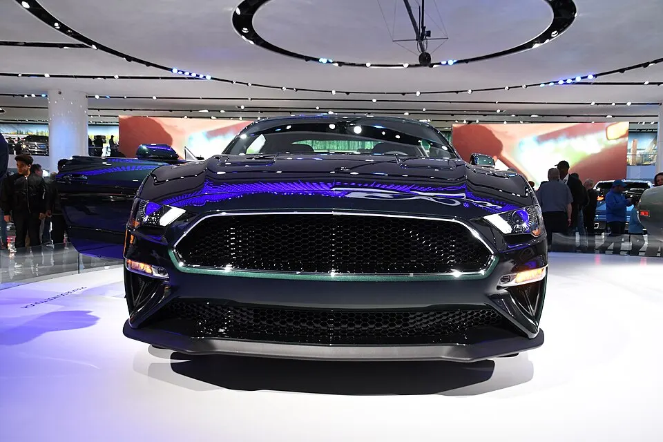 2019 Ford Mustang "Bullitt" front end -- 2018 North American International Auto Show (41211667882), photographed in United States
