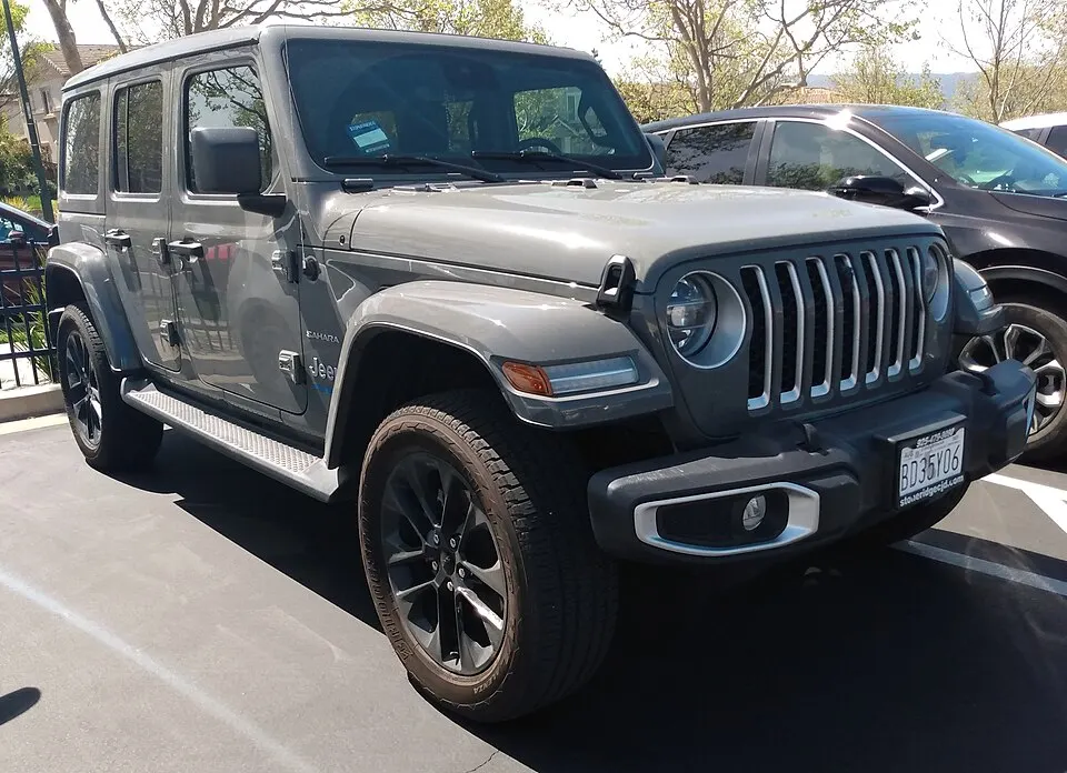 2022 Jeep Wrangler Unlimited Sahara 4xe front, photographed in United States
