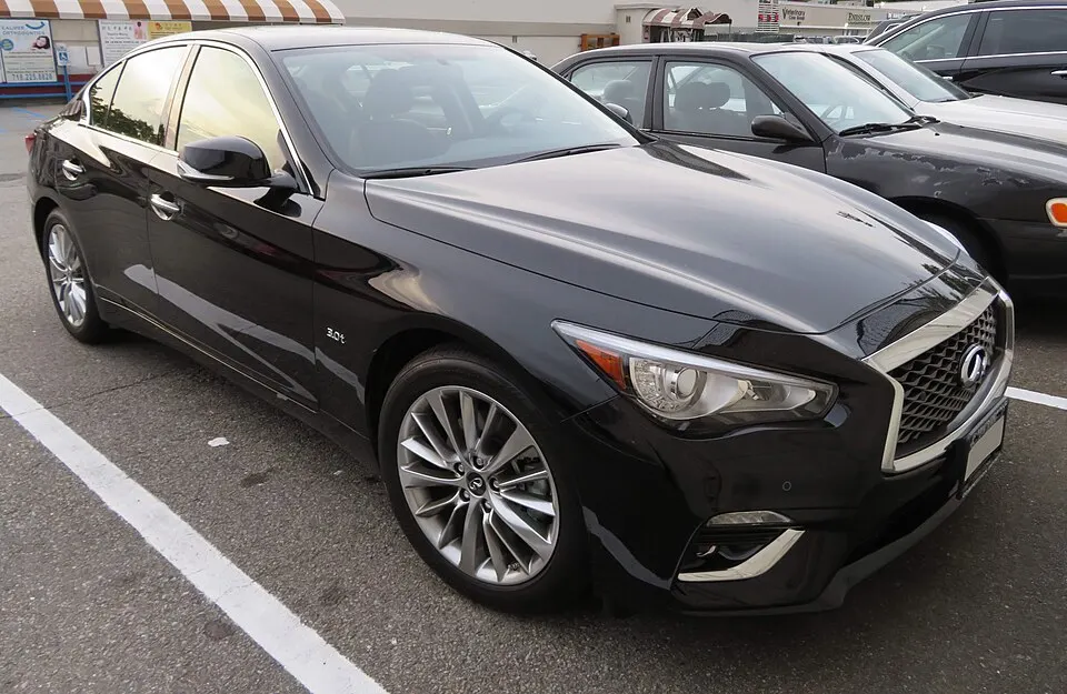 2018 Infiniti Q50 front 6.2.18, photographed in United States