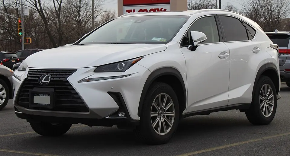 2018 Lexus NX 300 2.8L front (2) 3.24.19, photographed in United States