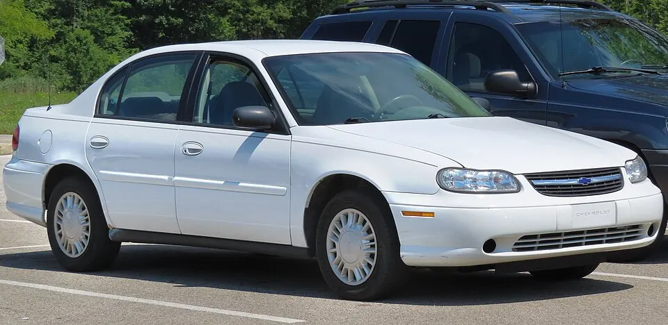 2003 Chevrolet Malibu, front right, 08-24-2022, photographed in United States