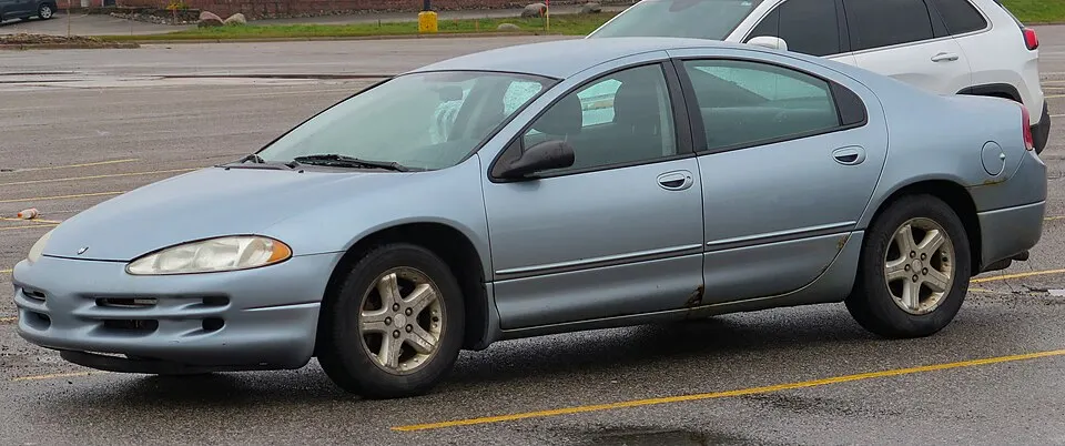 2004 Dodge Intrepid SE in Butane Blue Pearl, Front Left, 11-05-2022, photographed in United States
