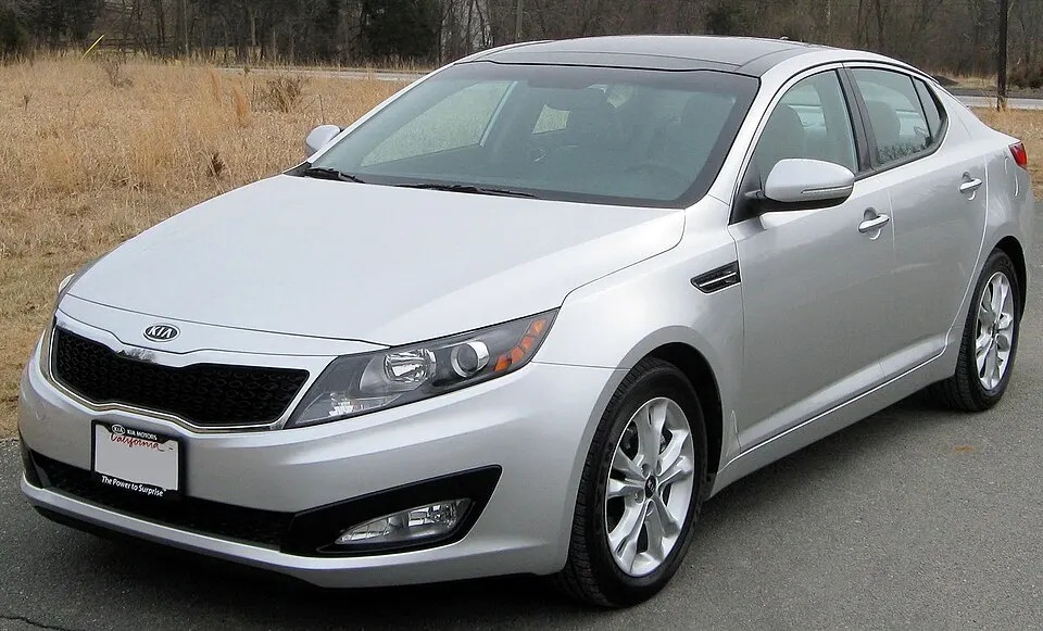2011 Kia Optima EX -- 02-24-2011, photographed in United States