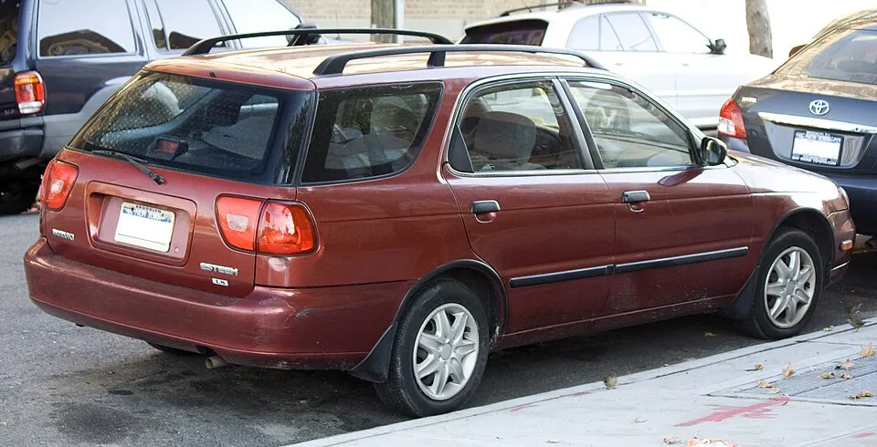 2000 Suzuki Esteem Wagon, photographed in United States