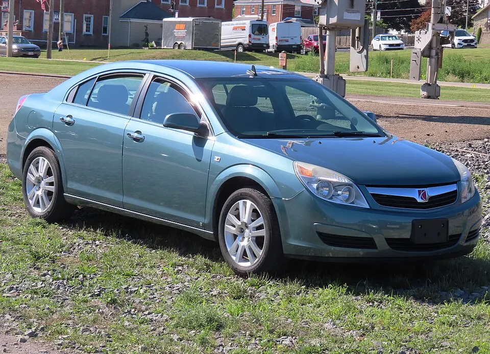 2009 Saturn Aura XR, front right, 07-01-2024, photographed in United States