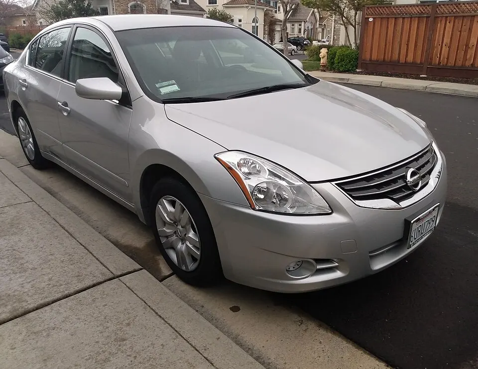 2010 Nissan Altima 2.5, photographed in United States
