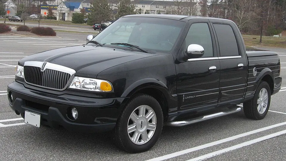 2002 Lincoln Blackwood 1, photographed in United States