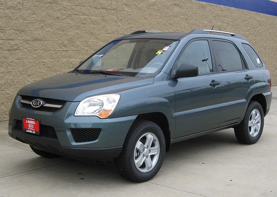 2009 Kia Sportage 1 -- 08-28-2009, photographed in United States