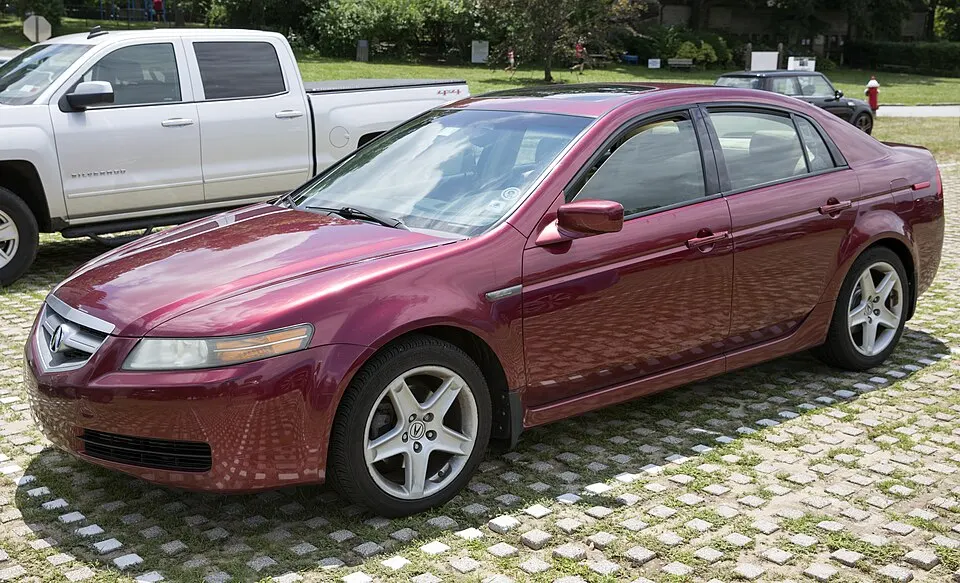 2006 Acura TL, front left (Sands Point), photographed in United States