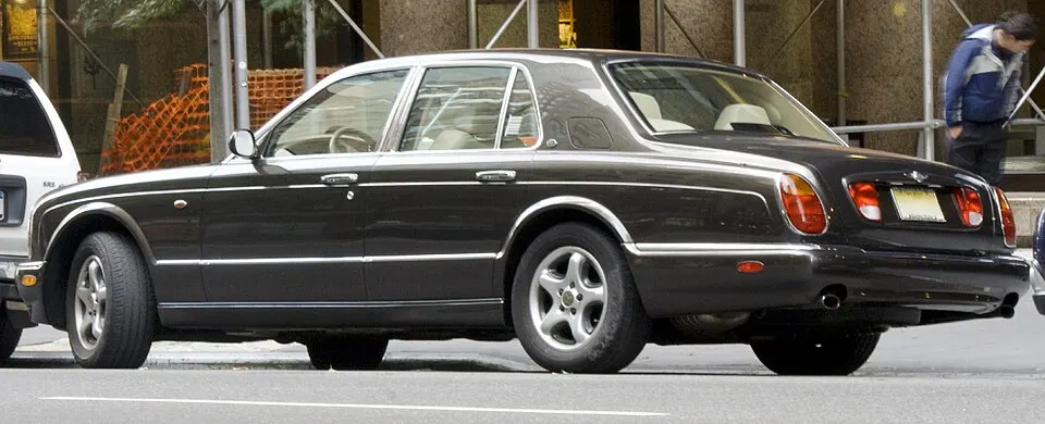 2000 Bentley Arnage Green label rL, photographed in United States