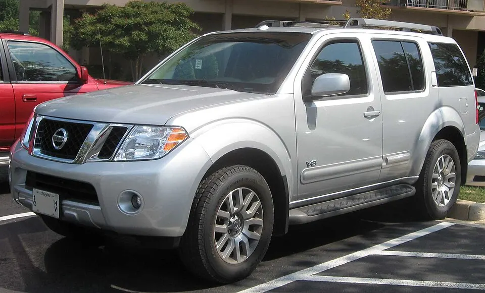 2008 Nissan Pathfinder, photographed in United States
