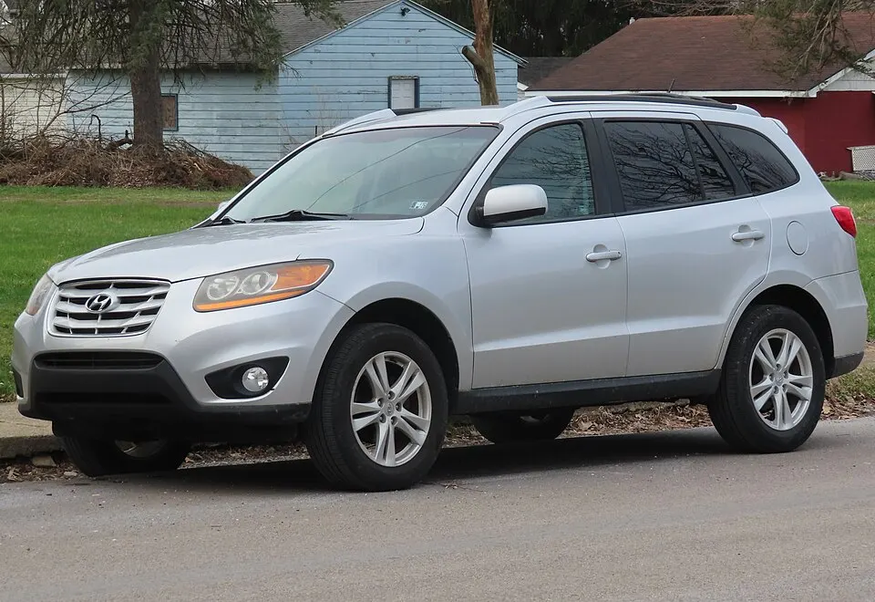 2011 Hyundai Santa Fe SE, front left, 03-22-2026, photographed in United States