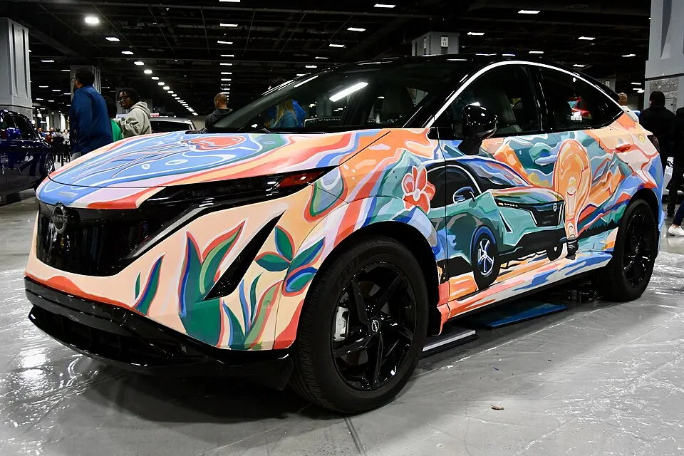 2024 Nissan Ariya Painted by Shawn Perkins (53520143365), photographed in United States