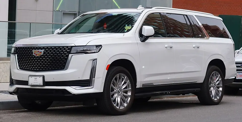 2022 Cadillac Escalade ESV Premium, front 4.7.23, photographed in United States
