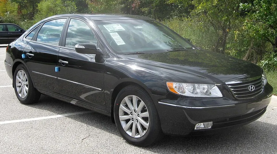 2009 Hyundai Azera Limited, photographed in United States