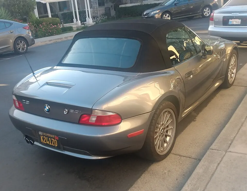 2002 BMW Z3 3.0i, photographed in United States