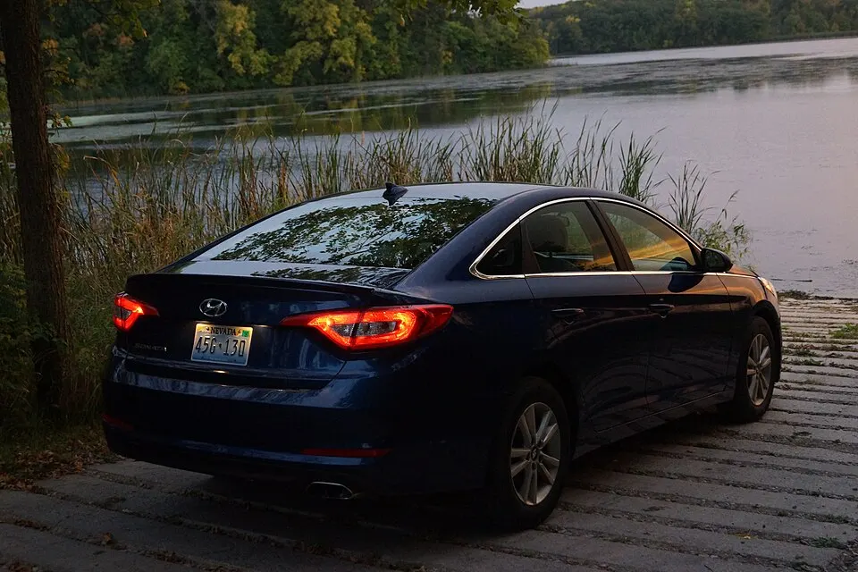 2017 Hyundai Sonata (37000209900), photographed in United States