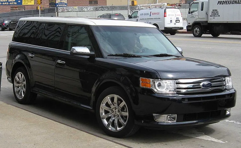 2009 Ford Flex Limited, photographed in United States