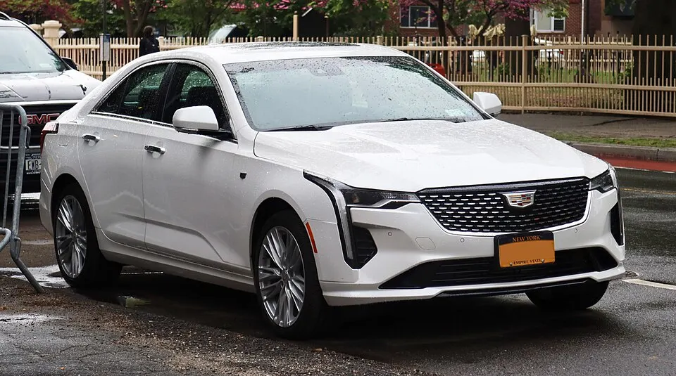 2020 Cadillac CT4 Premium Luxury, front 5.7.21, photographed in United States