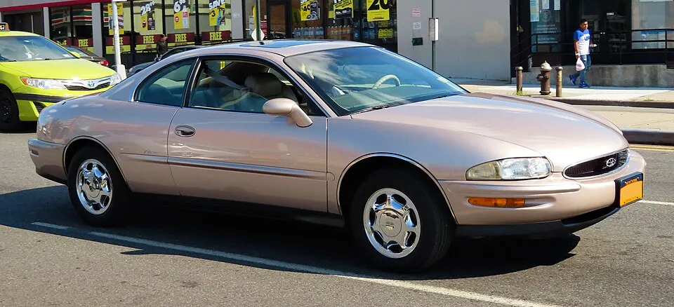 1999 Buick Riviera 3.8L, front 8.25.19, photographed in United States
