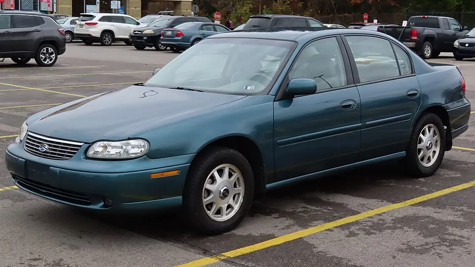 1998 Chevrolet Malibu LS, front left, 11-16-2022, photographed in United States