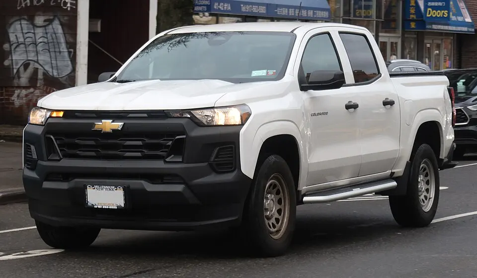 2023 Chevrolet Colorado LT, front 1.7.24, photographed in United States