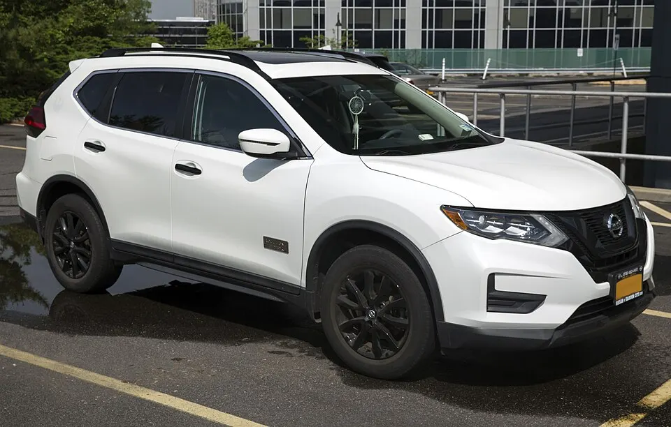 2017 Nissan Rogue Star Wars Limited Edition, front right in Glacier White, photographed in United States