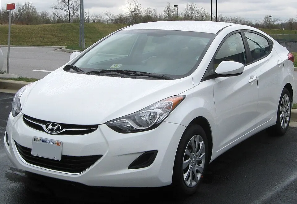 2011 Hyundai Elantra GLS -- 03-24-2011 1, photographed in United States