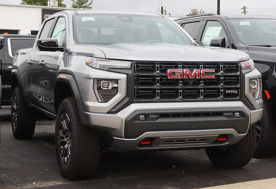 2023 GMC Canyon AT4, front 8.26.23, photographed in United States