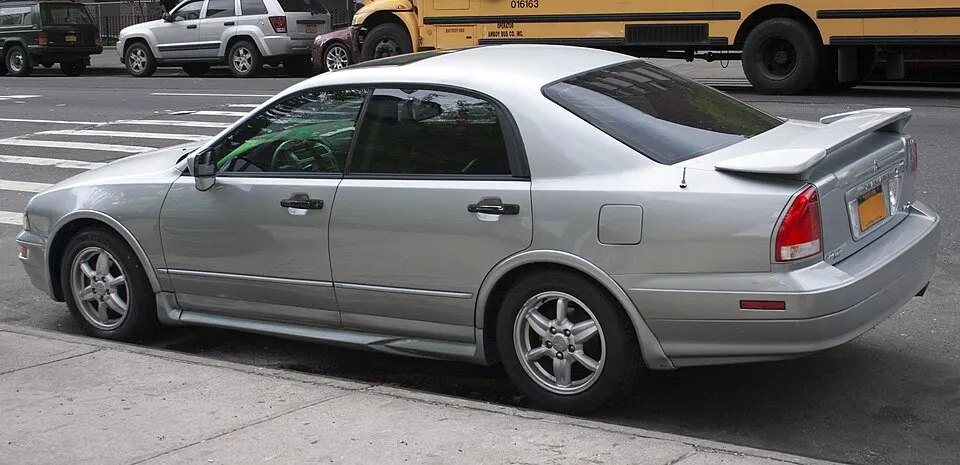 2003 Mitsubishi Diamante VR-X rearview, photographed in United States