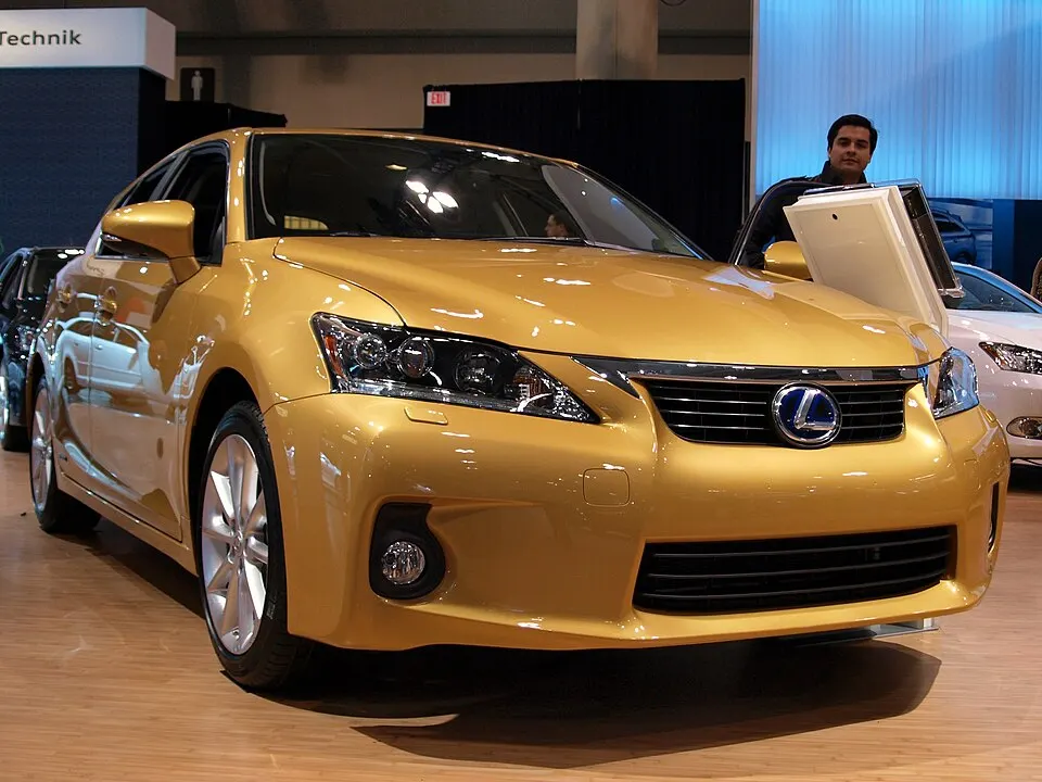 2011 Lexus CT 200h (5466510616), photographed in Canada