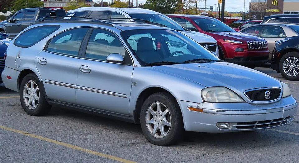 2001 Mercury Sable LS Premium Wagon, front right, 10-08-2022, photographed in United States