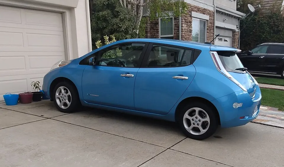 2012 Nissan Leaf, photographed in United States