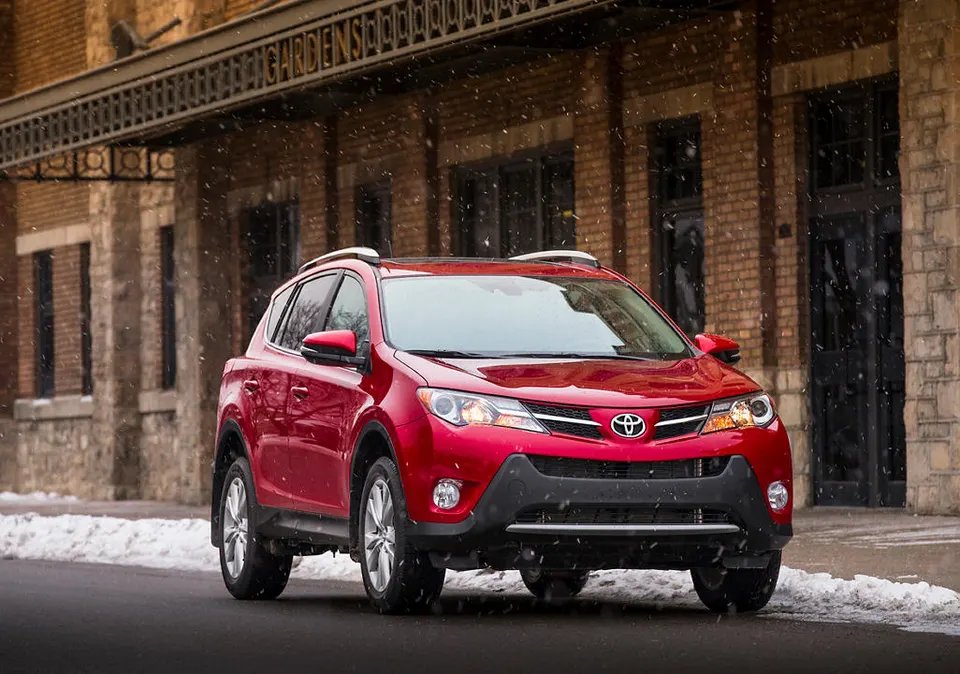 2013 Toyota RAV4 1 January (Canada market)