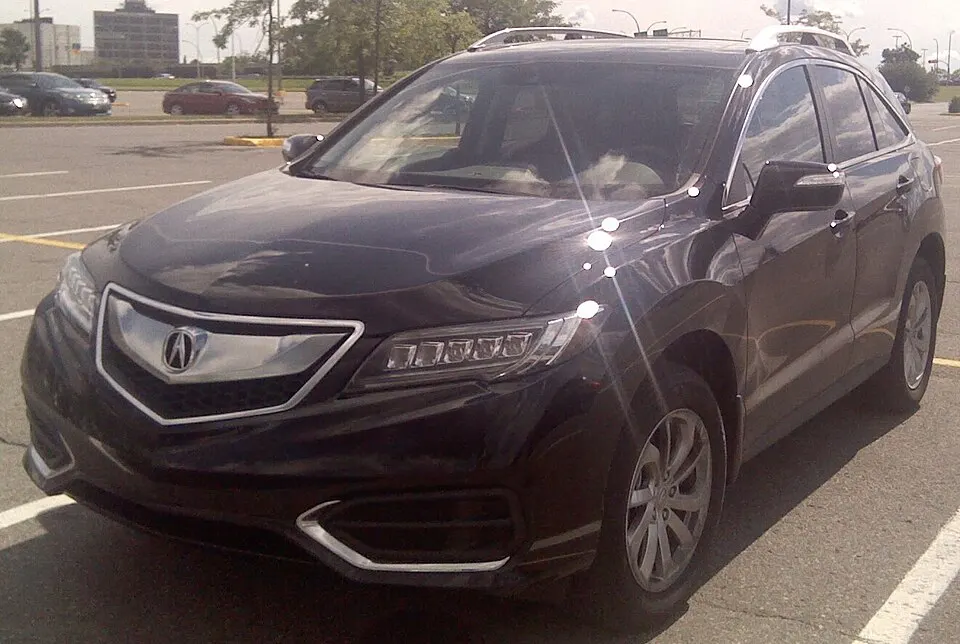 2016 Acura RDX, photographed in Canada