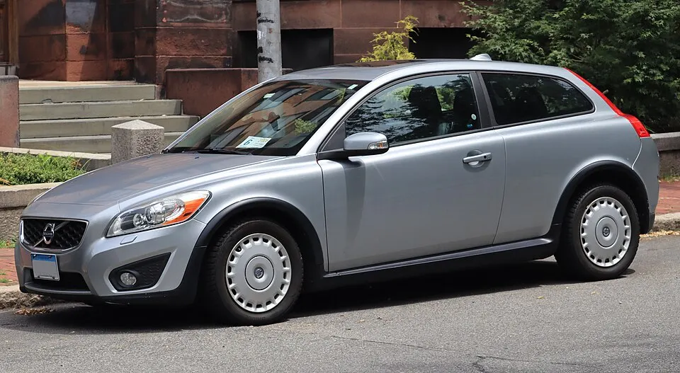 2013 Volvo C30 T5 in Electric Silver Metallic, front left, 07-06-2026, photographed in United States