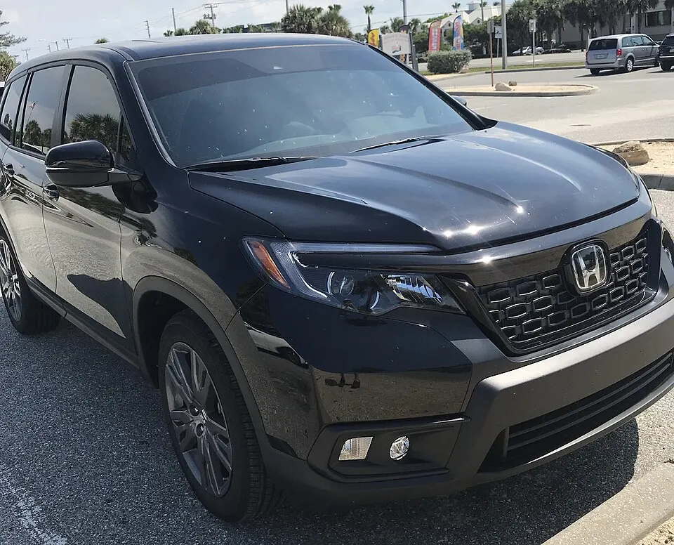 2019 Honda Passport, Crystal Black Metallic (front), 7.2.19, photographed in United States