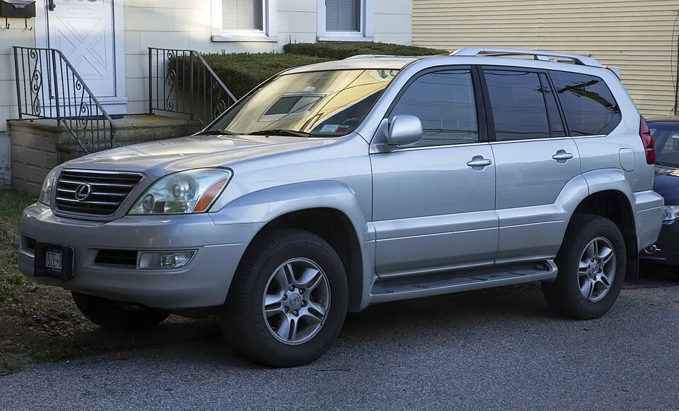 2004 Lexus GX 470 in Silver, front left (Valhalla), photographed in United States