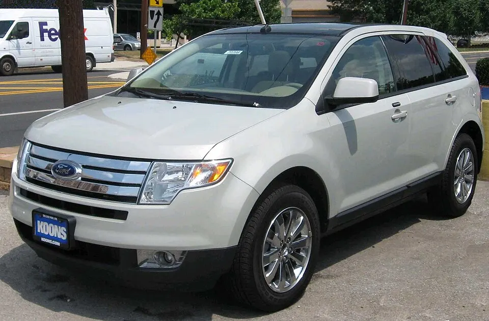 2007 Ford Edge, photographed in United States