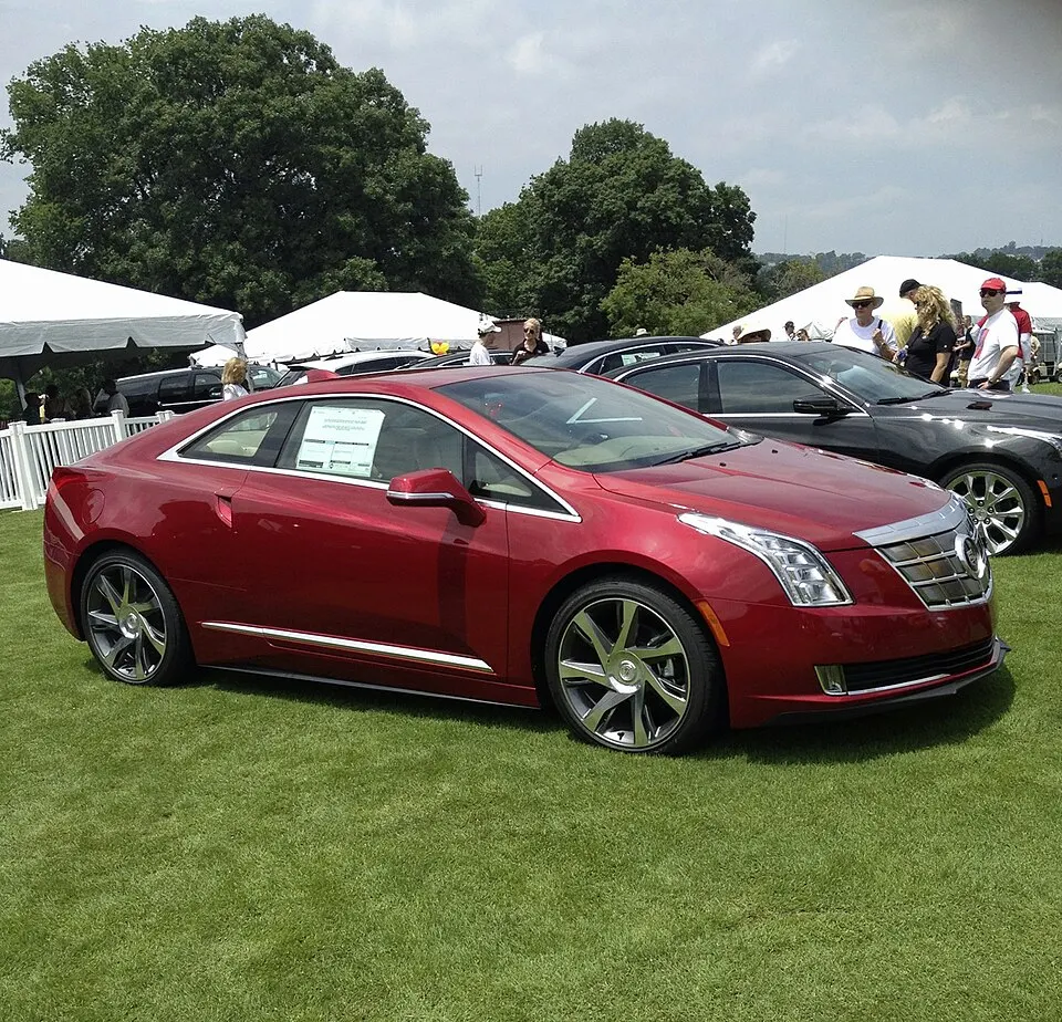 2014 Cadillac ELR Coupe(1), photographed in United States