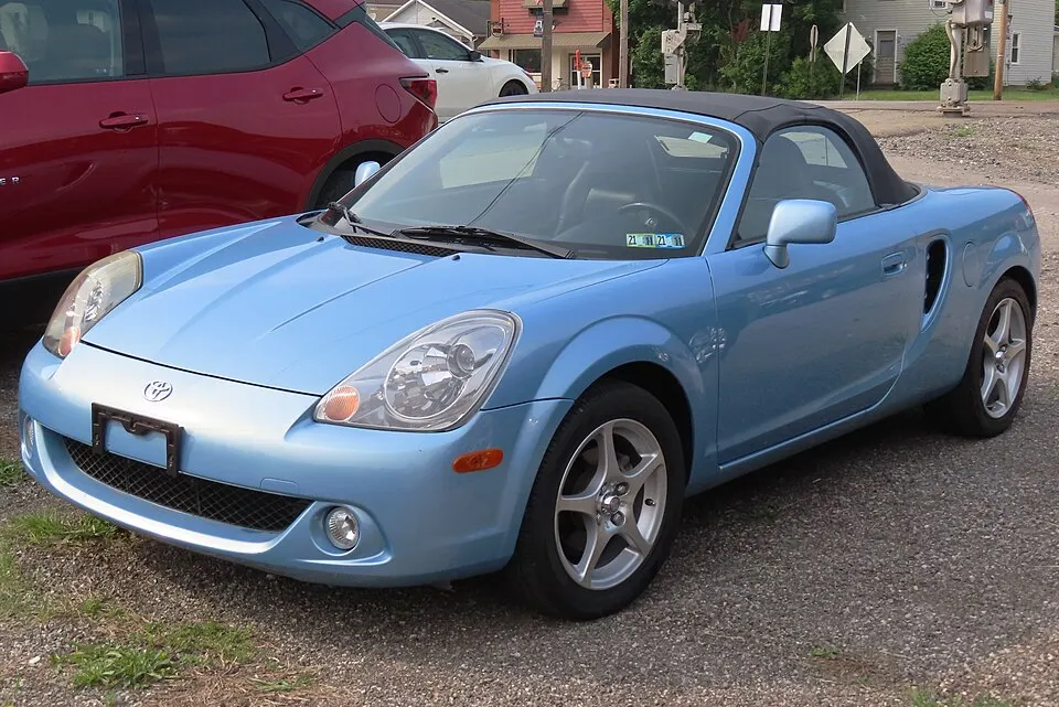 2005 Toyota MR2 Spyder, front left, 06-19-2023, photographed in United States