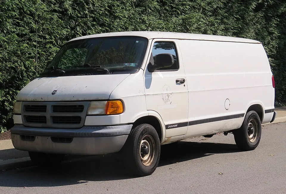 1999 Dodge Ram Van 1500 in Bright White, front left, 09-02-2026, photographed in United States