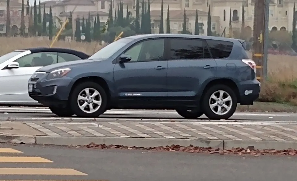 2013 Toyota RAV4 EV (front), photographed in United States